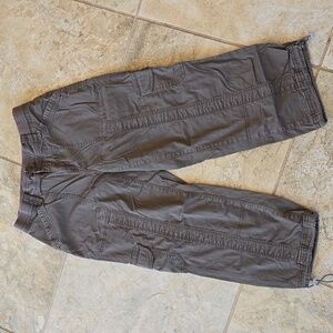 Style & Company size 4 Capris